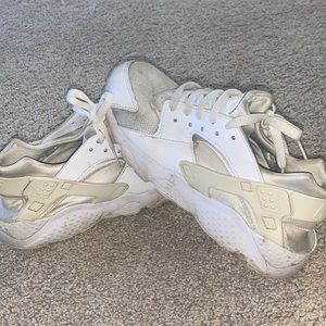 mike huraches- kids 7Y